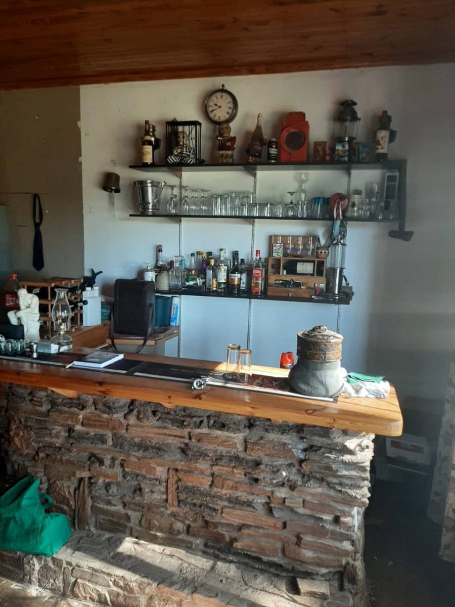 4 Bedroom Property for Sale in Hofmeyr Eastern Cape